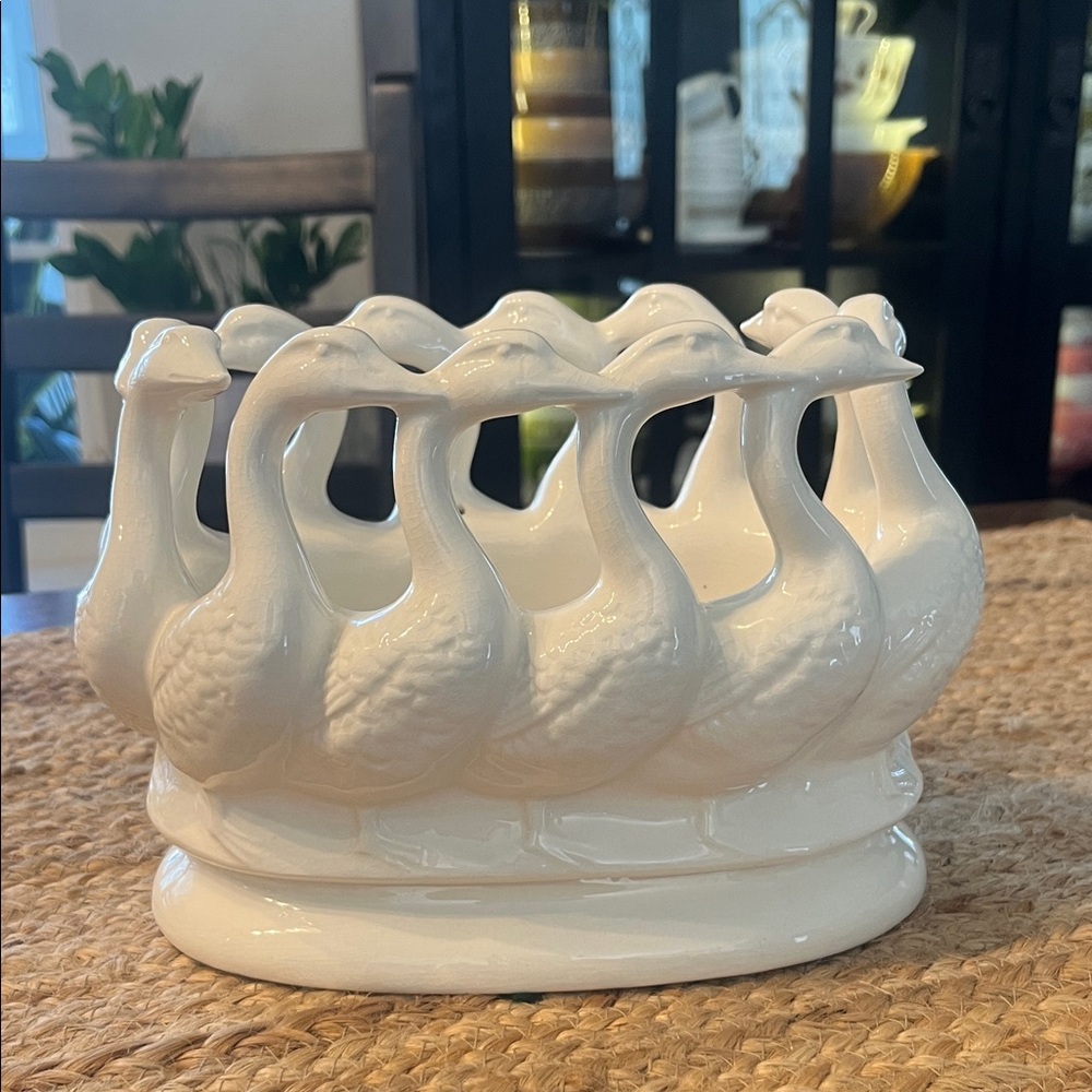 Lenwile Ardalt Artware Japan “Circle of Geese” Planter